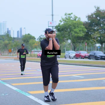 Runner Photo 5665342