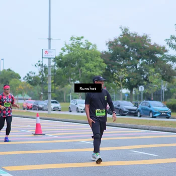 Runner Photo 5665368