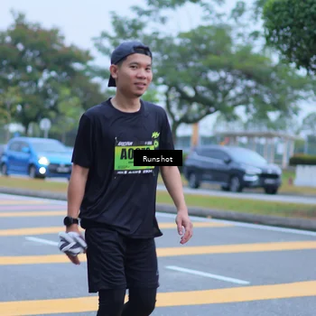Runner Photo 5665373