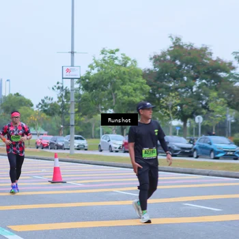 Runner Photo 5665380