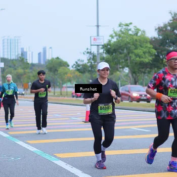 Runner Photo 5665393