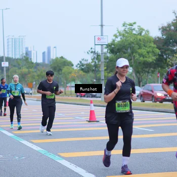 Runner Photo 5665397