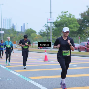 Runner Photo 5665401