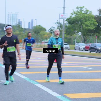 Runner Photo 5665413