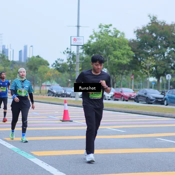 Runner Photo 5665415