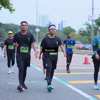 Runner Photo 5665425