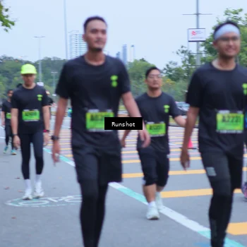Runner Photo 5665441