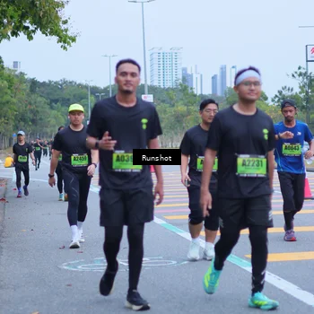 Runner Photo 5665444
