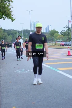Runner Photo 5665468