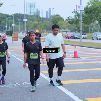 Runner Photo 5665485