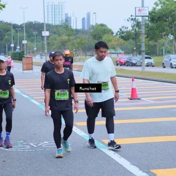 Runner Photo 5665486