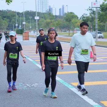 Runner Photo 5665489