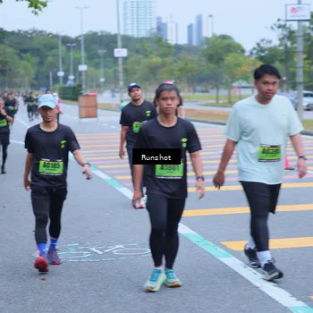 Runner Photo 5665490