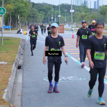 Runner Photo 5665501