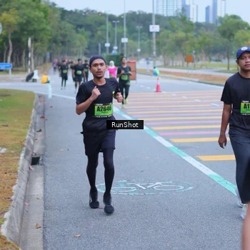 Runner Photo 5665520