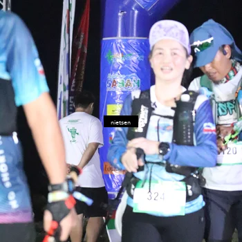 Runner Photo 5665532