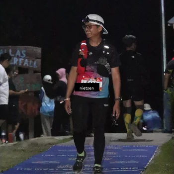 Runner Photo 5665534