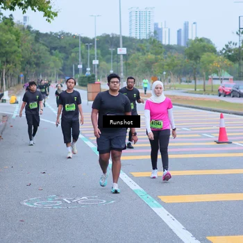 Runner Photo 5665557