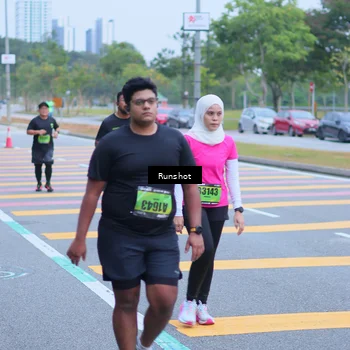 Runner Photo 5665567