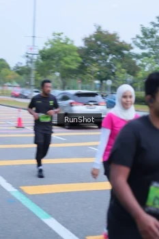 Runner Photo 5665578