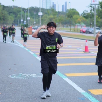 Runner Photo 5665617