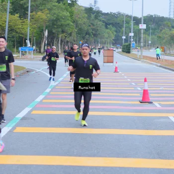 Runner Photo 5665644