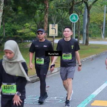 Runner Photo 5665658