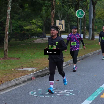 Runner Photo 5665714