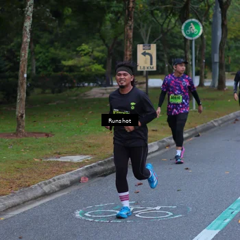 Runner Photo 5665717