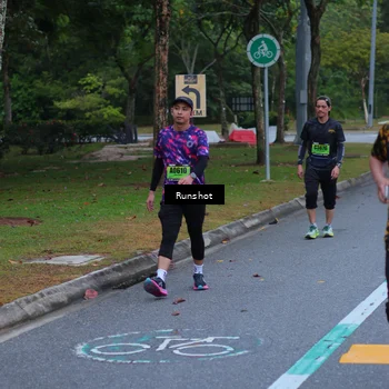 Runner Photo 5665726