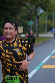 Runner Photo 5665746