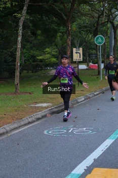 Runner Photo 5665747