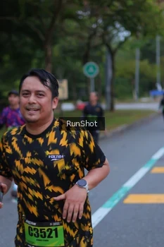 Runner Photo 5665753