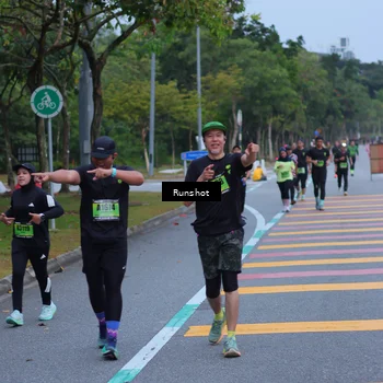 Runner Photo 5665781