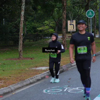 Runner Photo 5665796