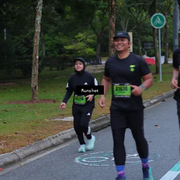 Runner Photo 5665800