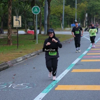 Runner Photo 5665834