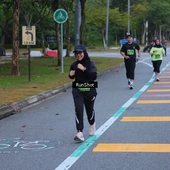 Runner Photo 5665837