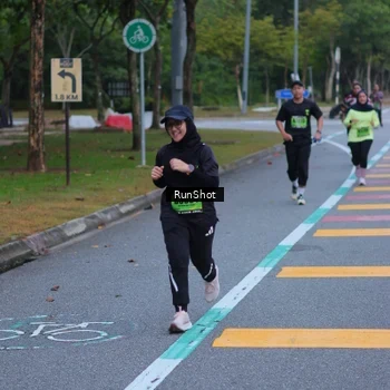 Runner Photo 5665839