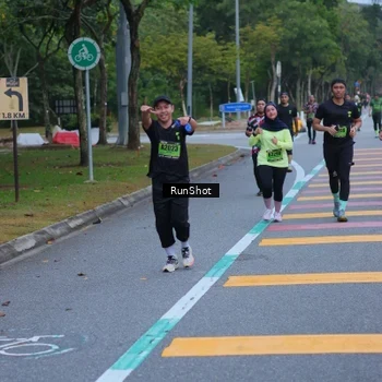 Runner Photo 5665849