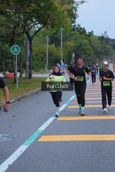 Runner Photo 5665867