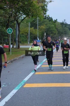 Runner Photo 5665871