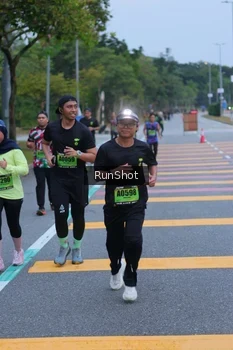 Runner Photo 5665882