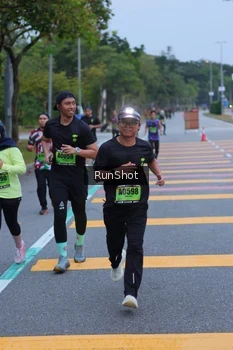 Runner Photo 5665884