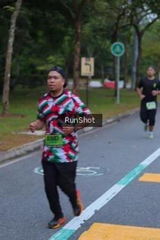Runner Photo 5665910