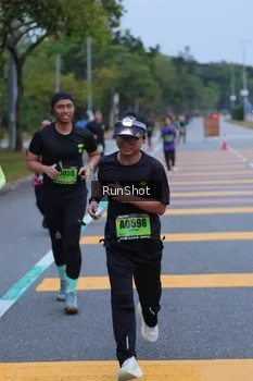 Runner Photo 5665917