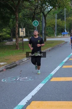 Runner Photo 5665921