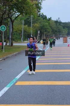 Runner Photo 5665926