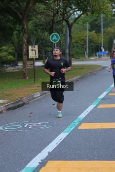 Runner Photo 5665935