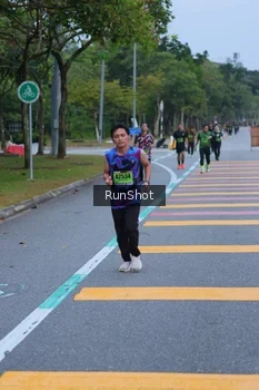 Runner Photo 5665937